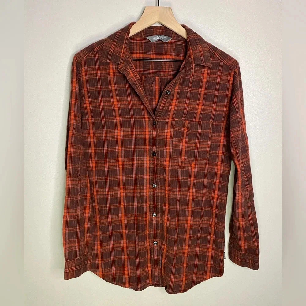 The‎ North Face women’s Plaid Flannel Button Front orange & red size small